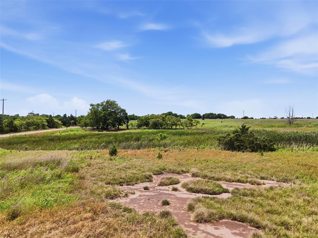 E County Line Road Property Photo 20