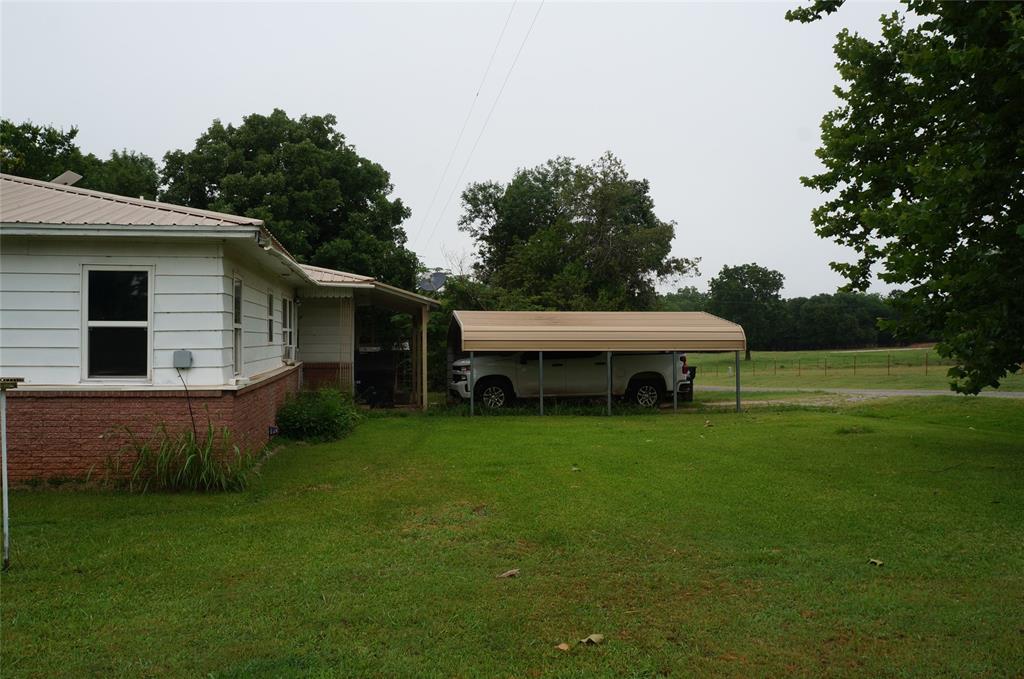 11681 Signal Hill Avenue Property Photo 7
