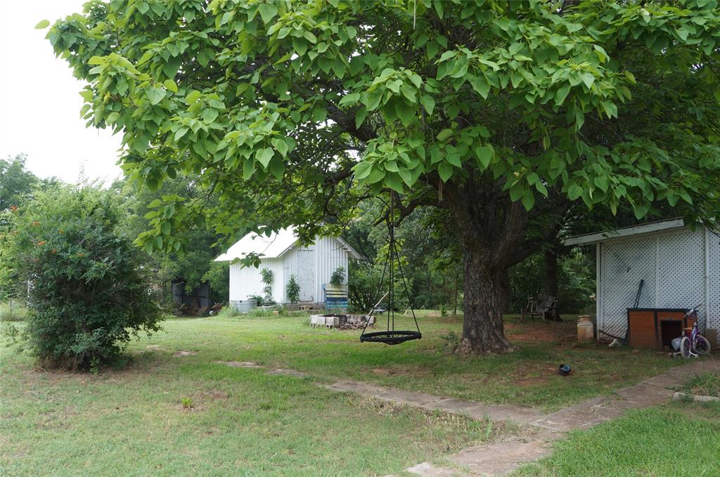 11681 Signal Hill Avenue Property Photo 8