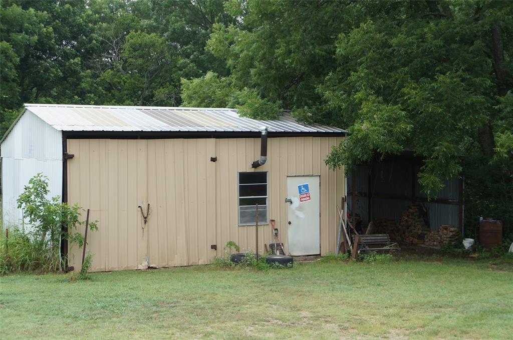 11681 Signal Hill Avenue Property Photo 12