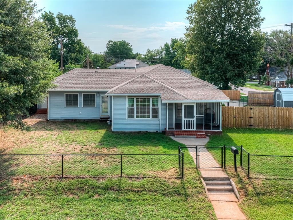 1201 N Beard Avenue Property Photo 46