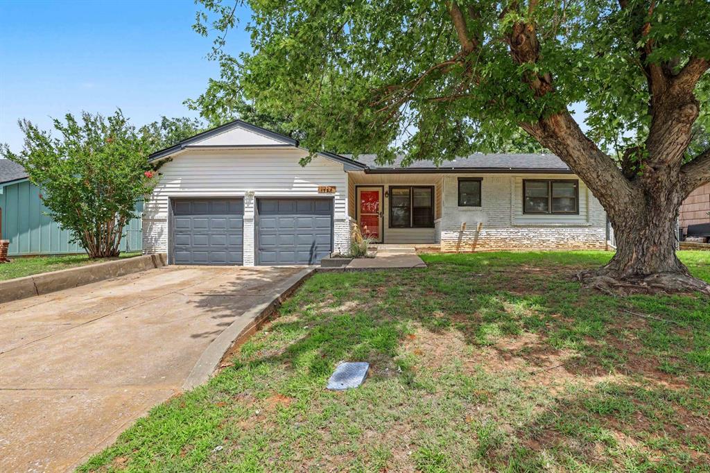 1724 Serenade Drive Property Photo 1