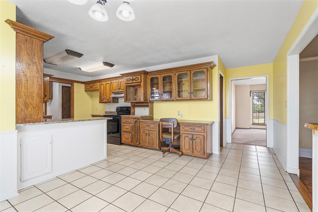 1218 Ridgewood Drive Property Photo 8