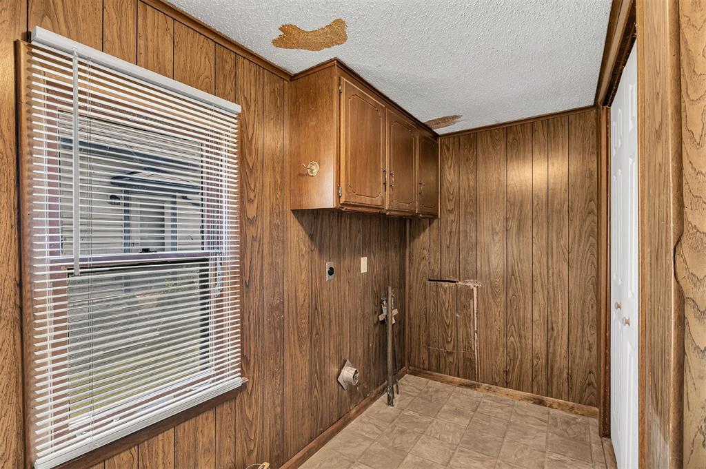 617 S Roberts Avenue Property Photo 13