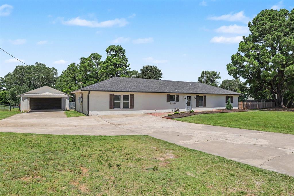 263 N Carolyn Drive Property Photo 2
