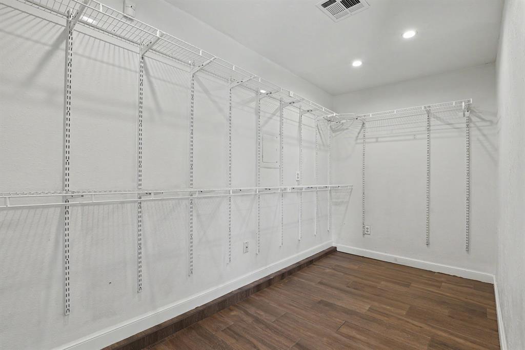 263 N Carolyn Drive Property Photo 28