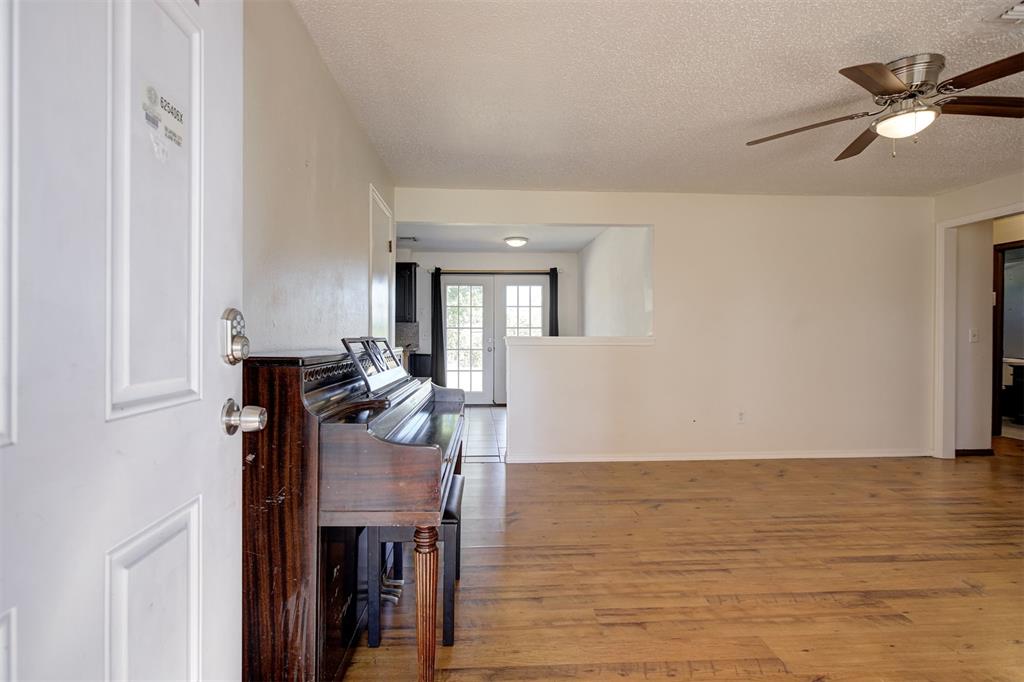 3913 Se 54th Street Property Photo 6