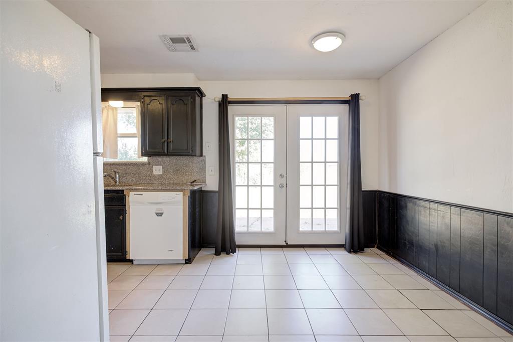 3913 Se 54th Street Property Photo 9