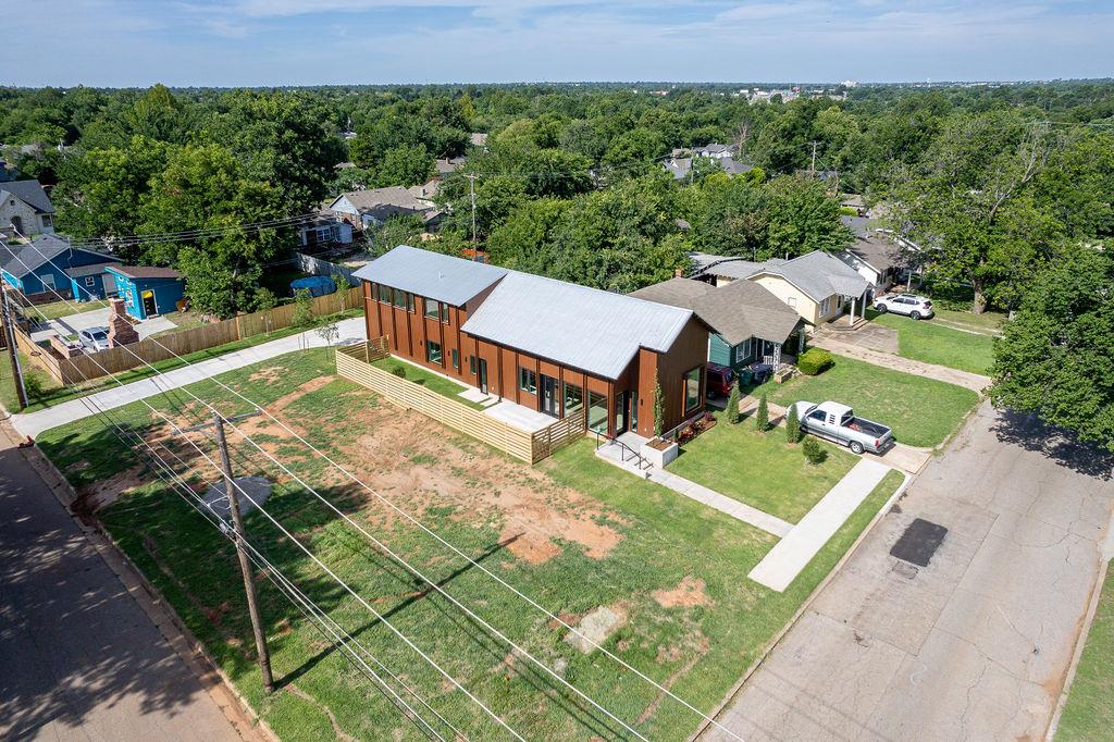 1500 Nw 46th Street Property Photo 3