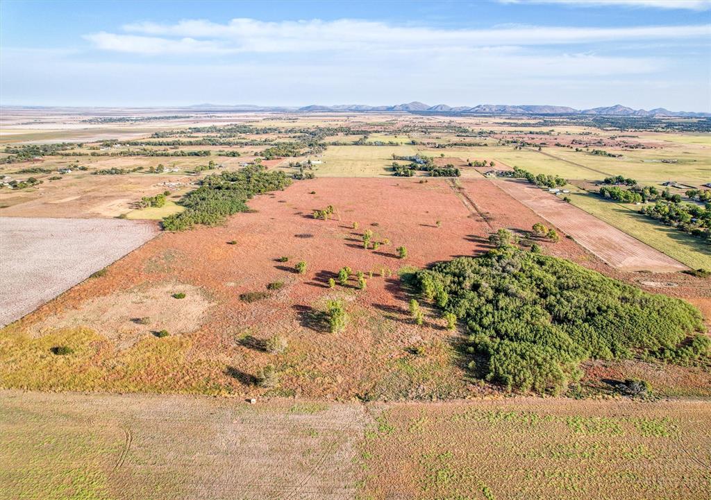 1238117 Property Photo 6