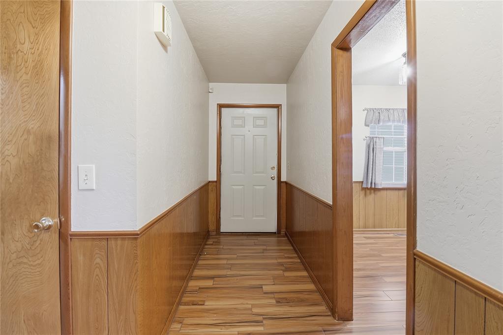 716 N Stadium Drive Property Photo 5