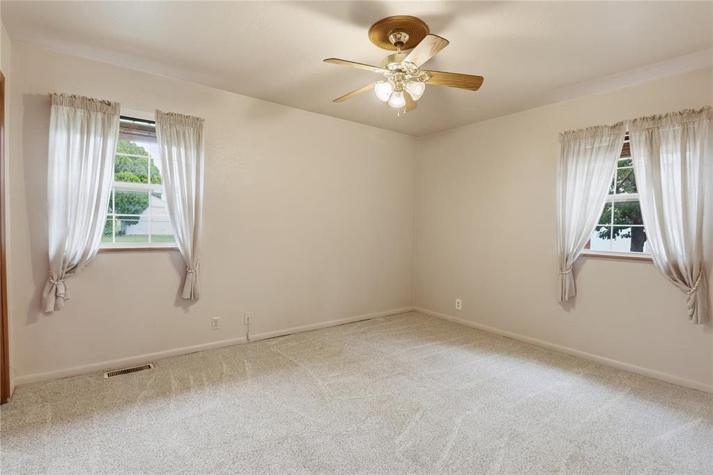 716 N Stadium Drive Property Photo 15