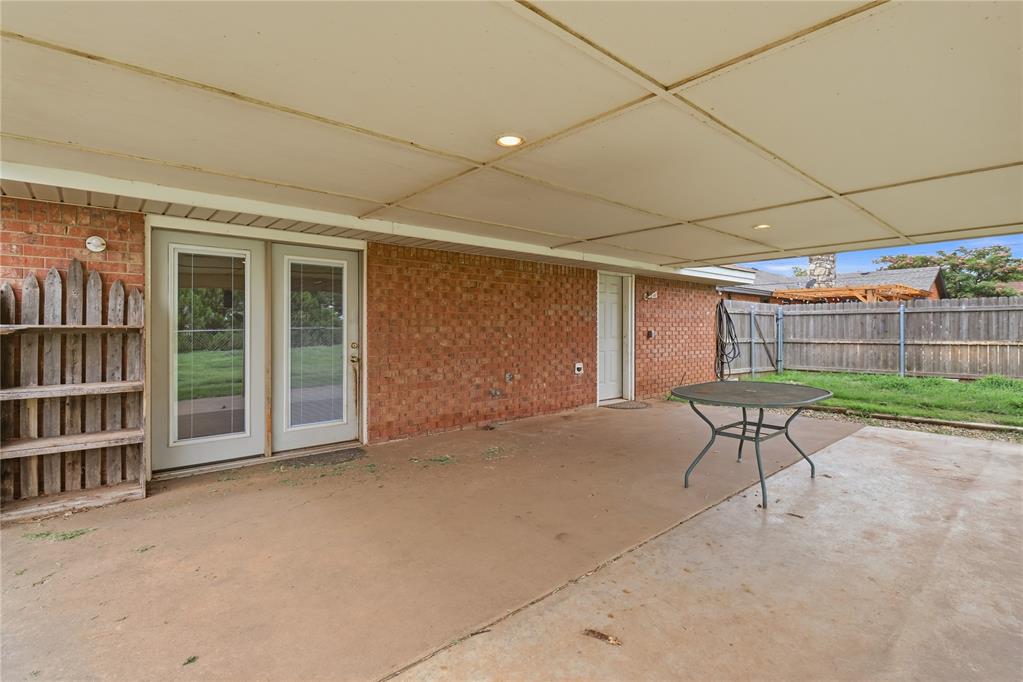 716 N Stadium Drive Property Photo 32