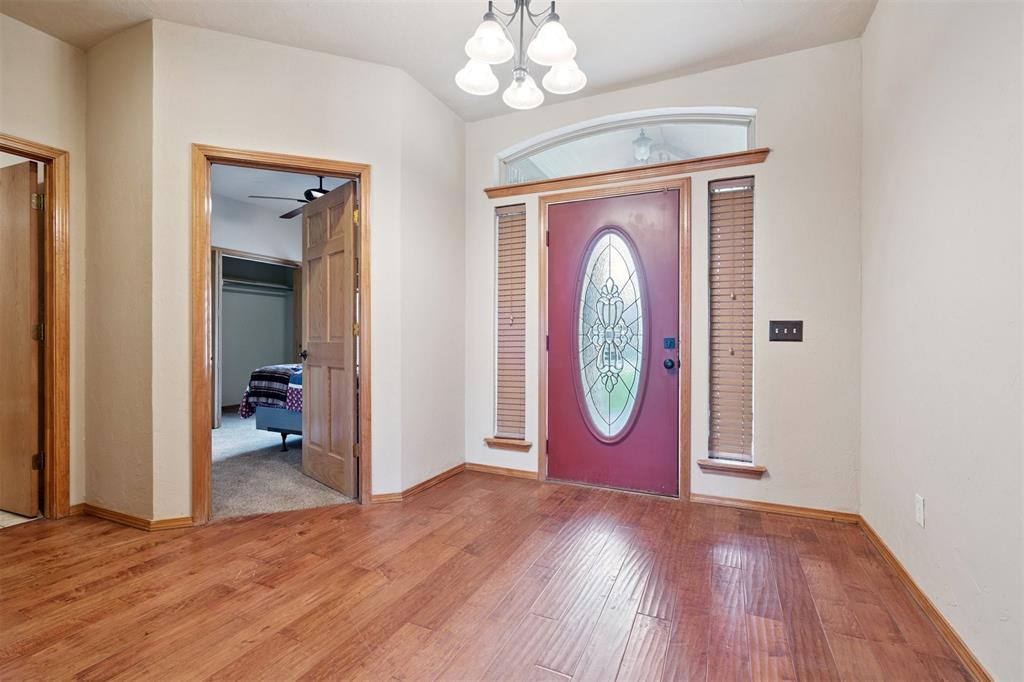 610 W Choctaw Street Property Photo 3