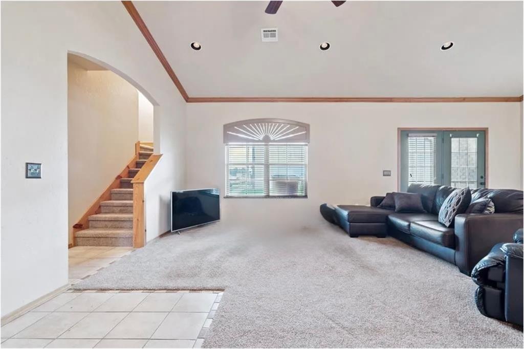 610 W Choctaw Street Property Photo 4