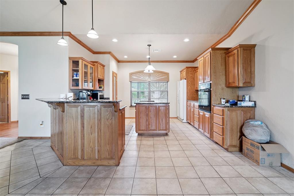 610 W Choctaw Street Property Photo 8