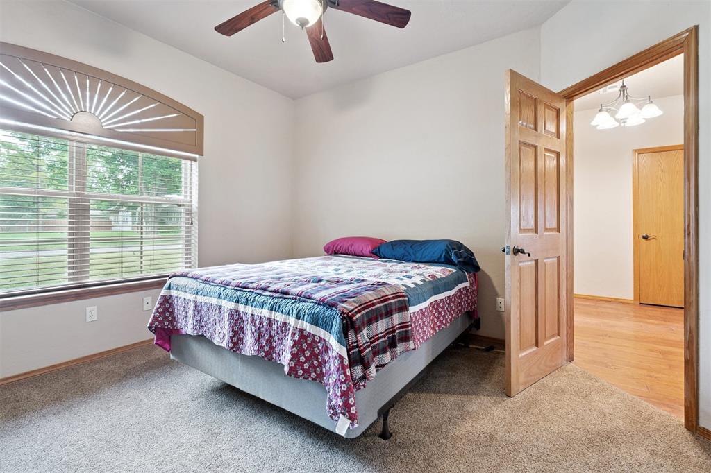 610 W Choctaw Street Property Photo 24