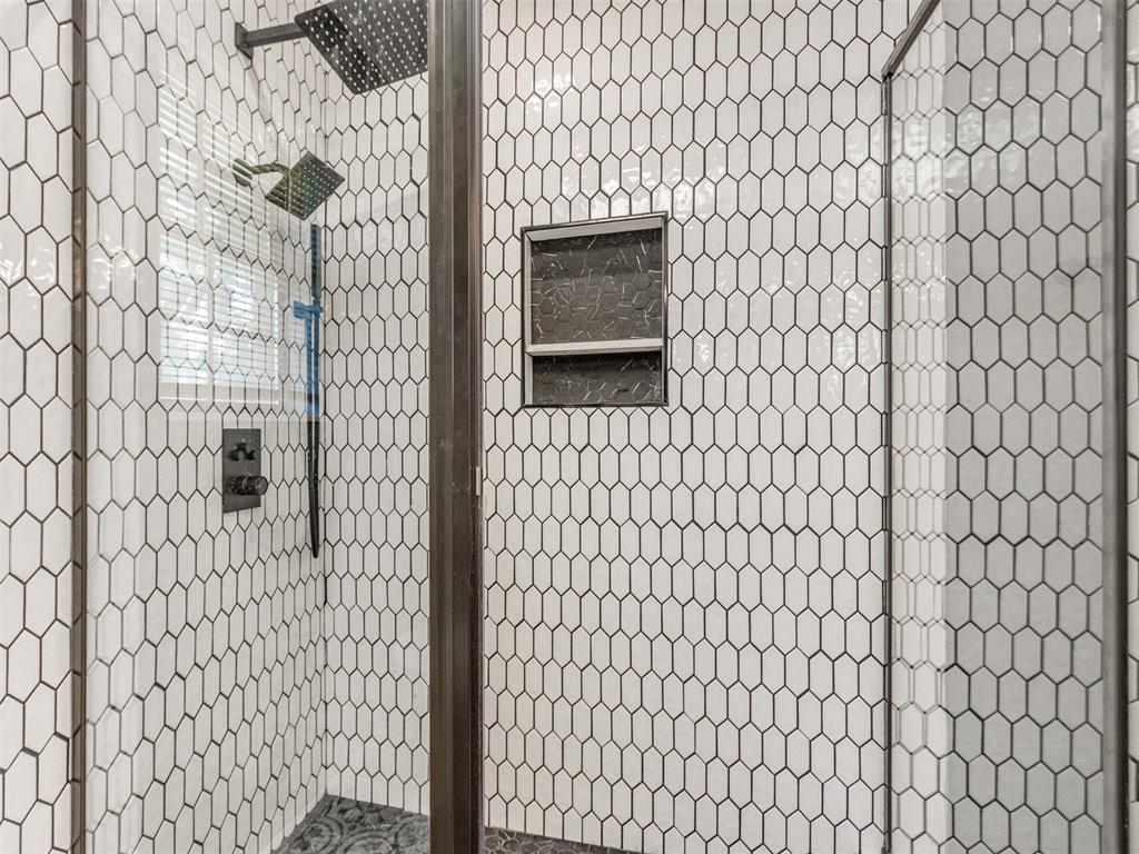 1108 Ne 25th Street Property Photo 31