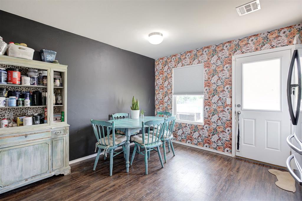 21186 Winding Brook Property Photo 6