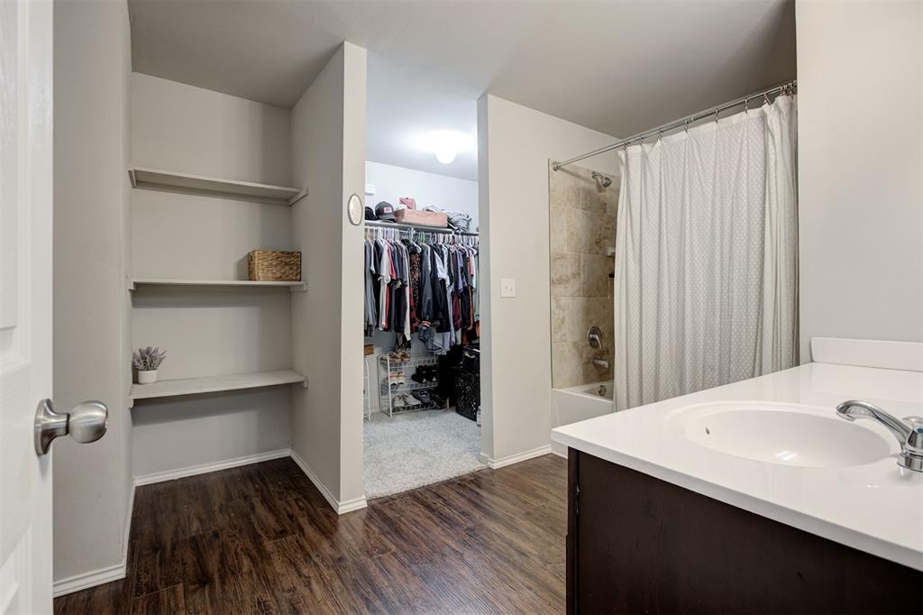 21186 Winding Brook Property Photo 8