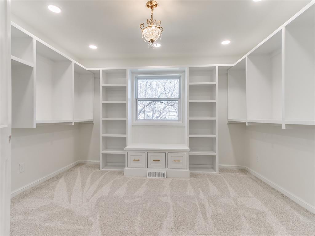 10900 Willow Grove Property Photo 7