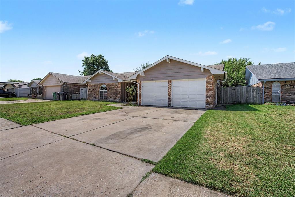 2340 Sw 90th Street Property Photo 2