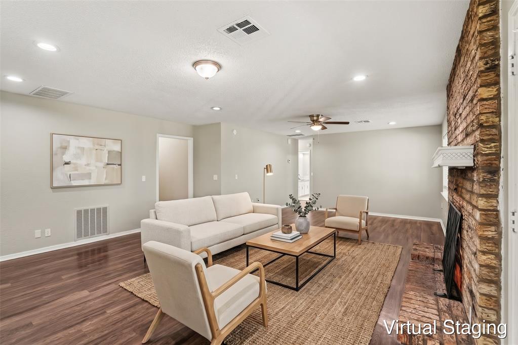 2340 Sw 90th Street Property Photo 3
