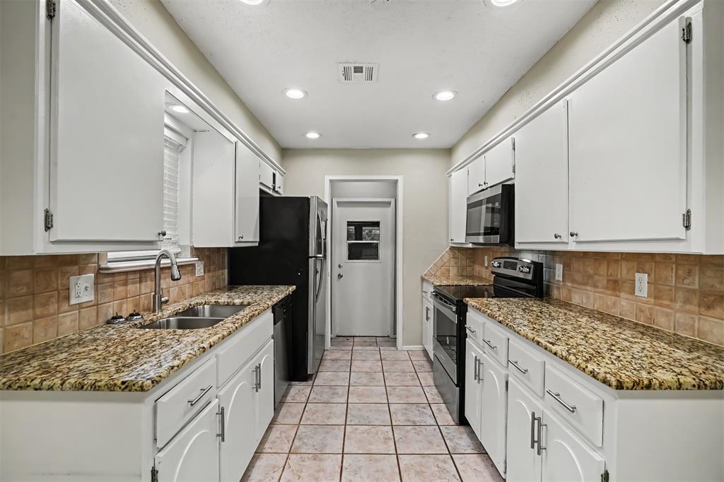 2340 Sw 90th Street Property Photo 7