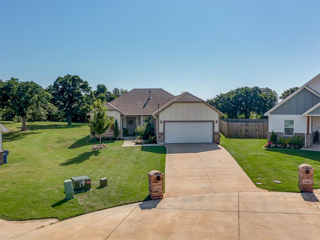11601 Sweeping Lane Property Photo 4