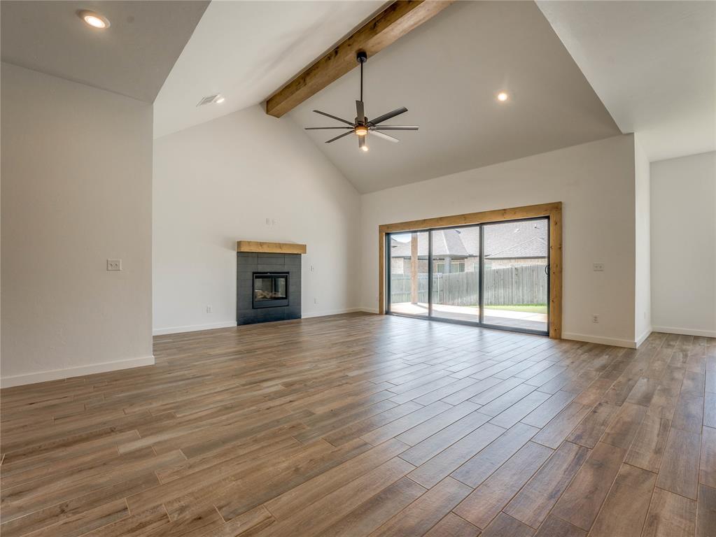 7405 Nw 158th Street Property Photo 10