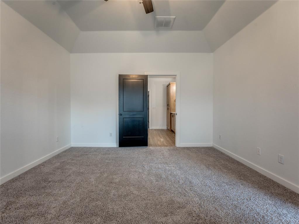 7405 Nw 158th Street Property Photo 14