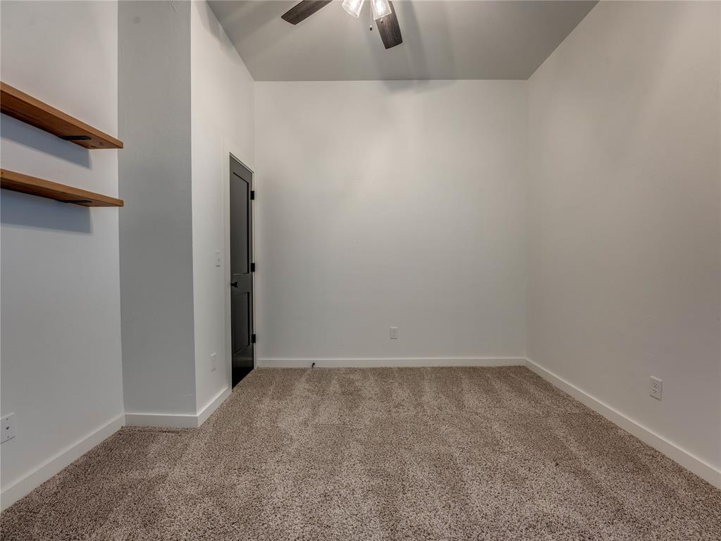 7405 Nw 158th Street Property Photo 18