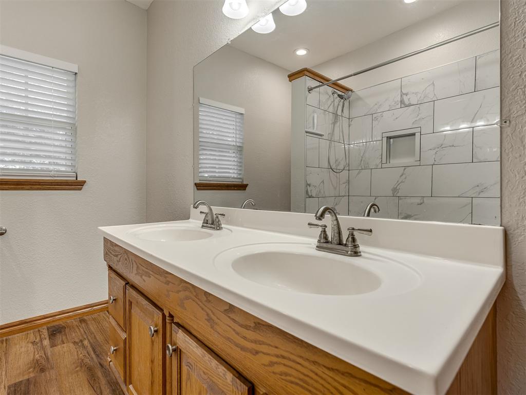 2290 E Meyers Circle Property Photo 27