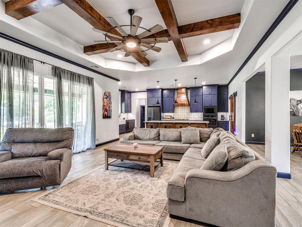 20181 Wolf Creek Drive Property Photo 17
