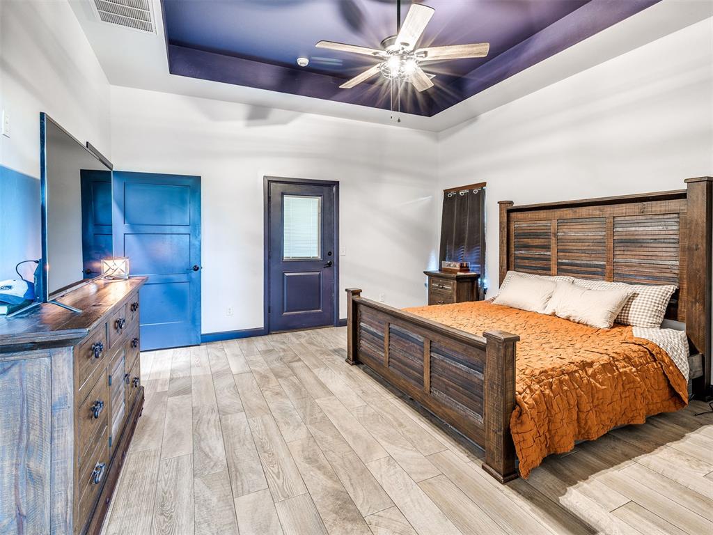 20181 Wolf Creek Drive Property Photo 30