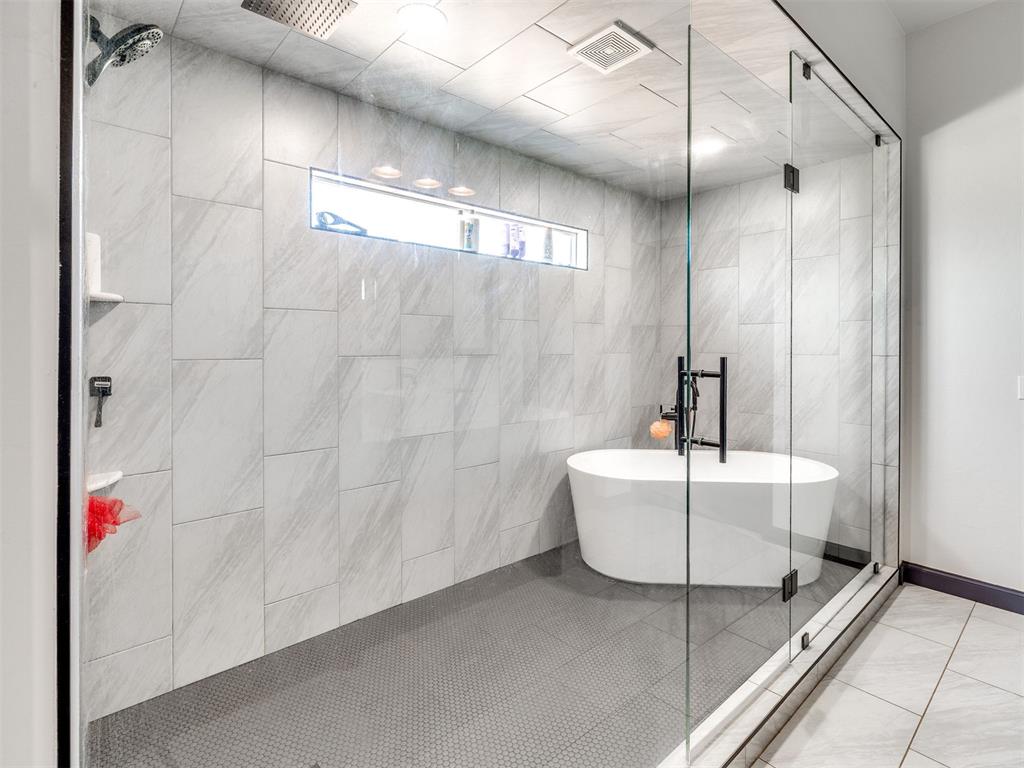20181 Wolf Creek Drive Property Photo 33