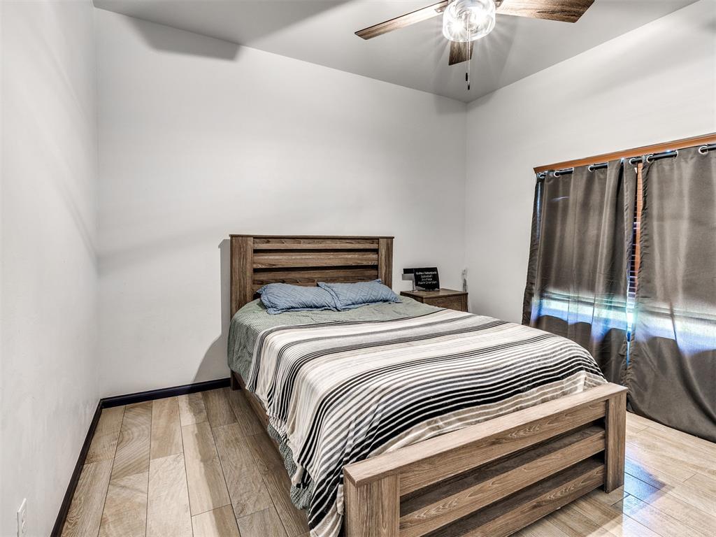 20181 Wolf Creek Drive Property Photo 34
