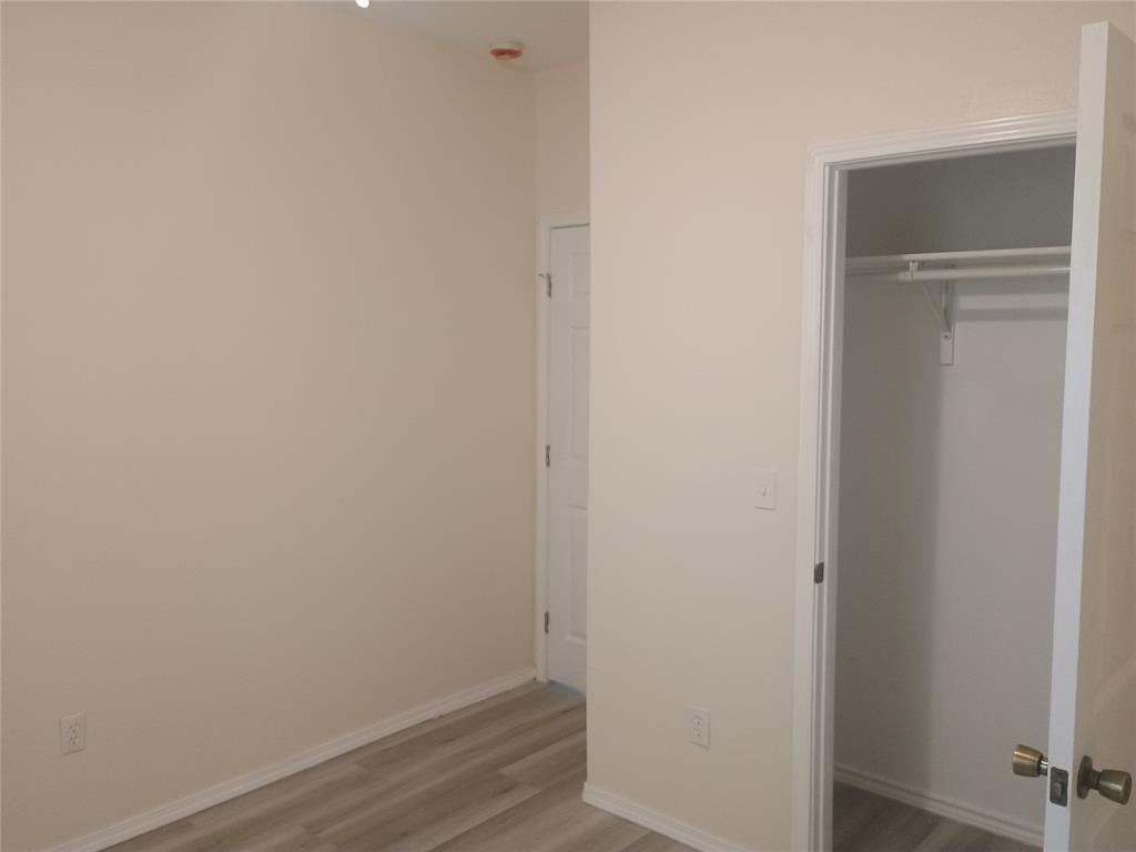 709 E Main Street Property Photo 14