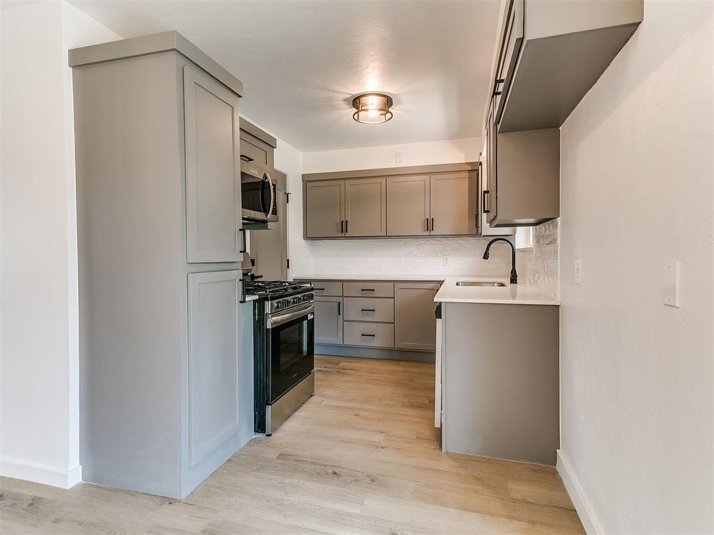 3037 Sw 65th Place Property Photo 10