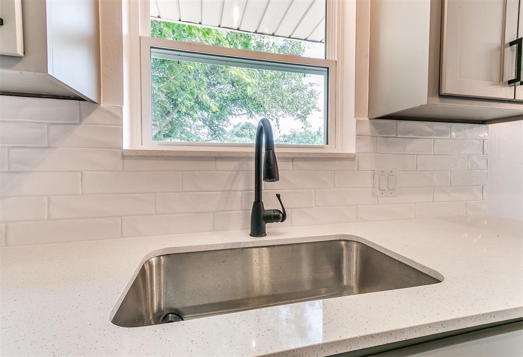 3037 Sw 65th Place Property Photo 13