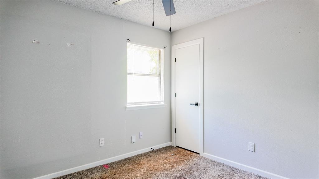 5617 Evanbrook Terrace Property Photo 15