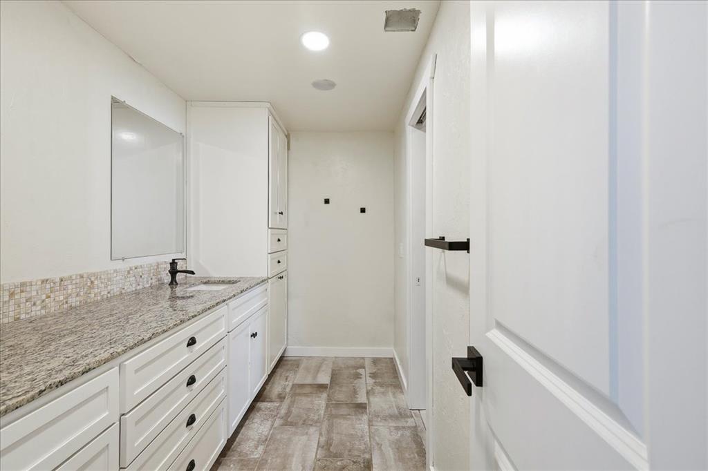 6104 W Gun Hill Way Property Photo 40