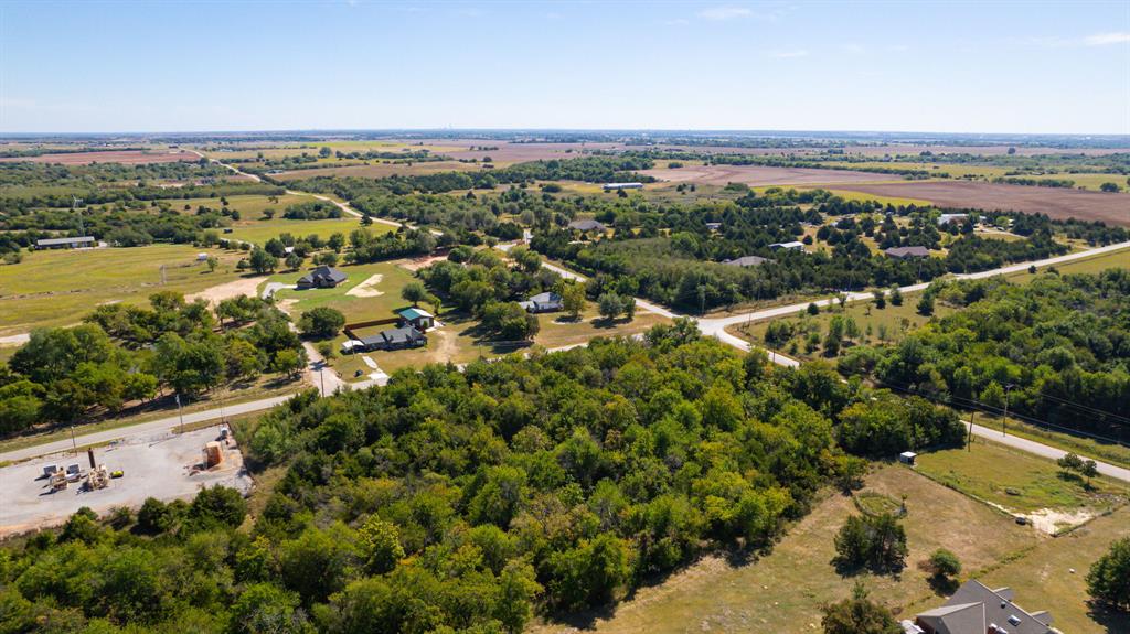 Ne Hefner Road Property Photo 10