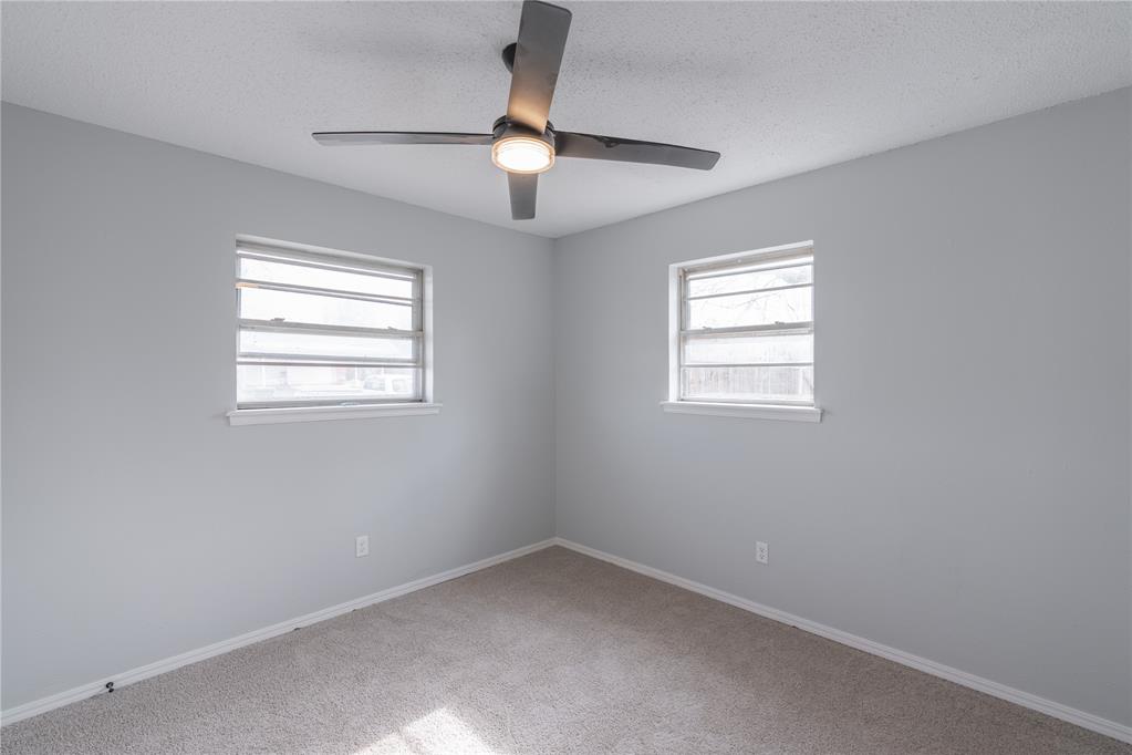 901 Shalimar Drive Property Photo 15