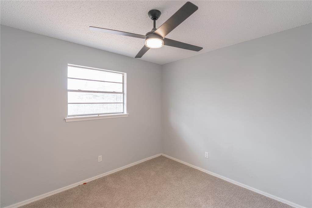 901 Shalimar Drive Property Photo 20