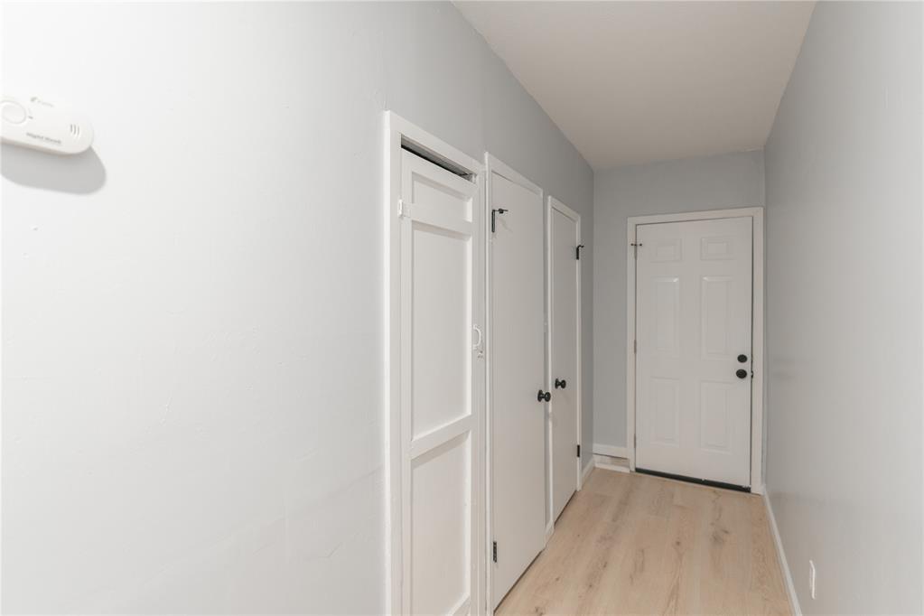 901 Shalimar Drive Property Photo 22