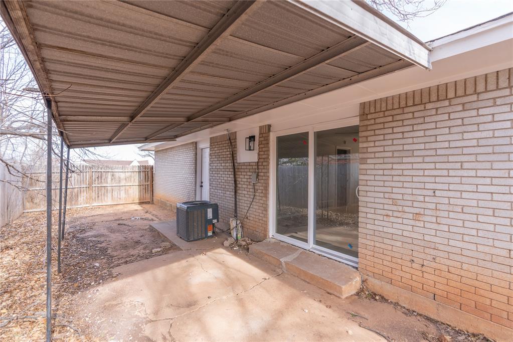 901 Shalimar Drive Property Photo 23