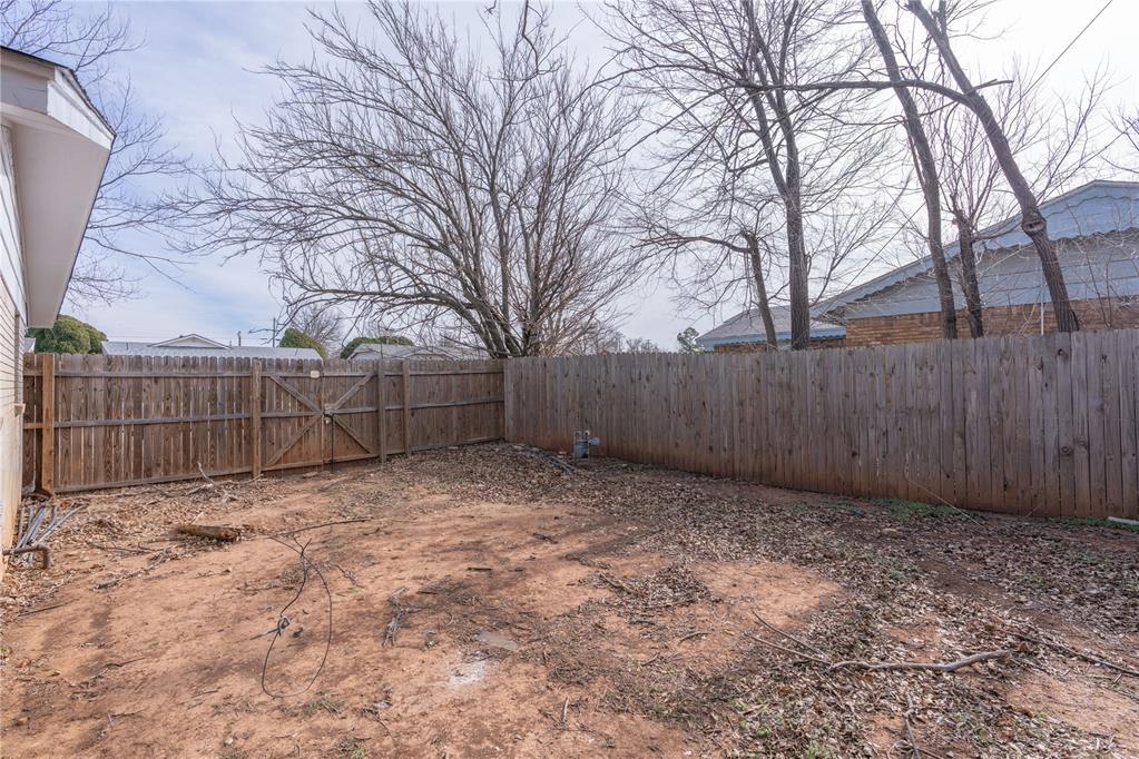 901 Shalimar Drive Property Photo 25
