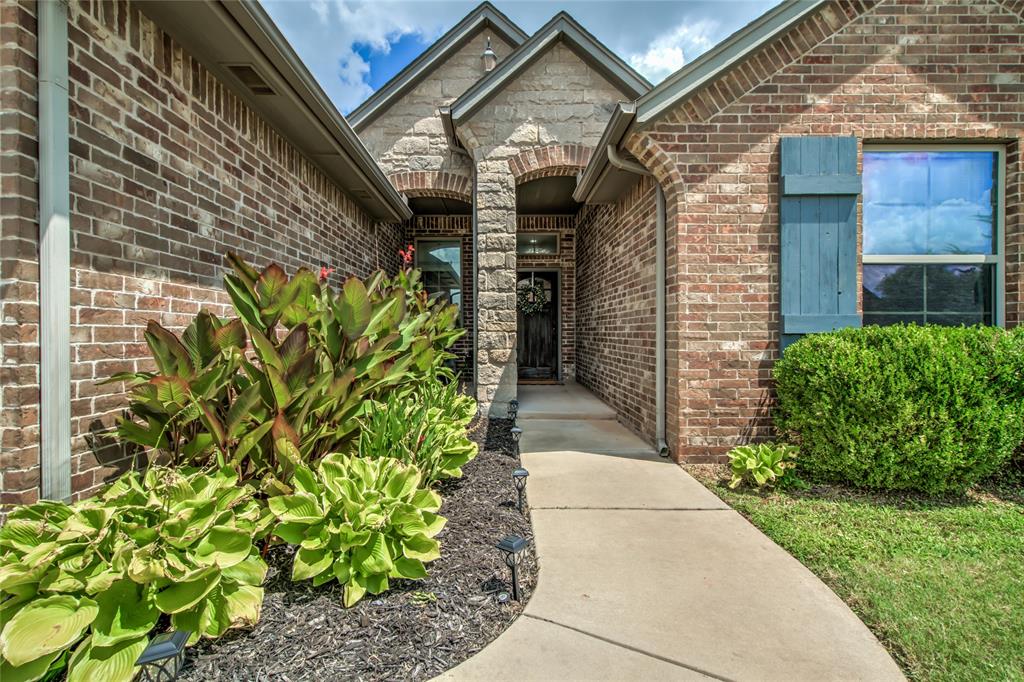 905 NW 189th Circle Property Photo 1