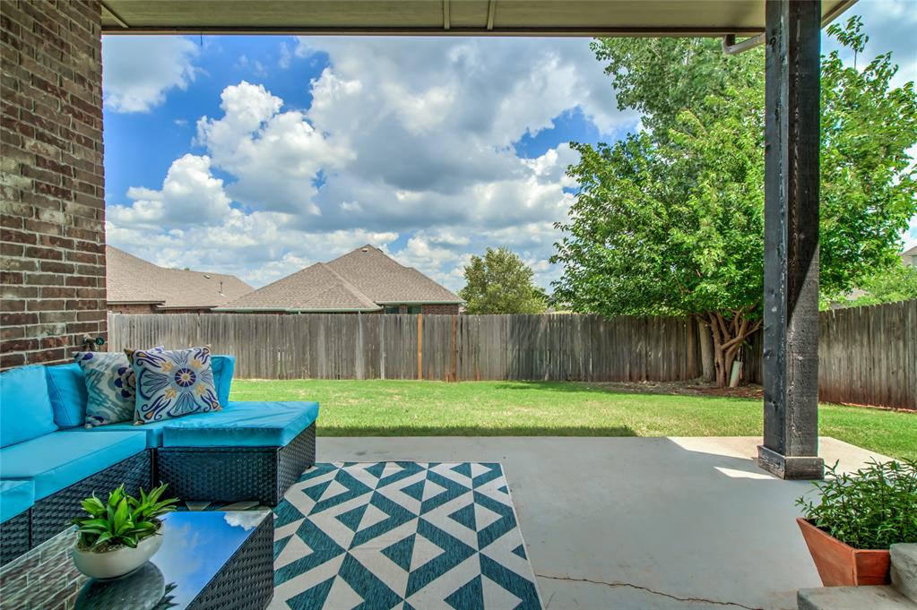 905 Nw 189th Circle Property Photo 11